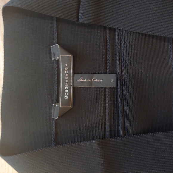 BCBG Alexa bandage skirt, black, size S - Picture 3 of 3